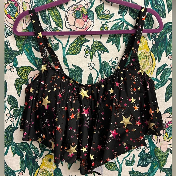 !NWT! Torrid v cut flounce bikini top women’s size 1X - Picture 3 of 13